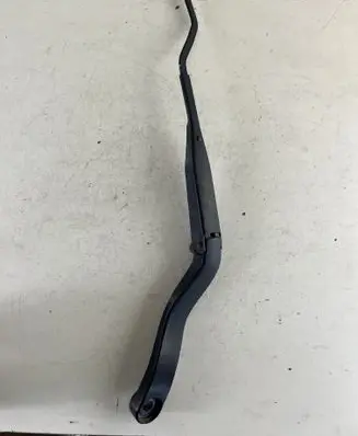 Dodge Nitro Front wiper blade arm 55157282AD 55157282A 89813658