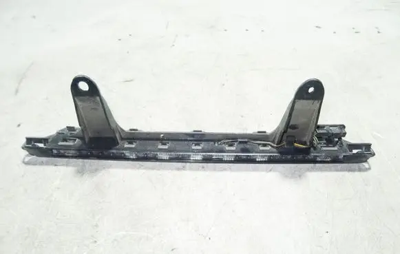 Audi A2 Third/center stoplight 8Z0945097