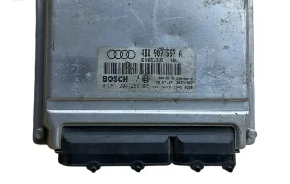 Audi A6 S6 C5 4B Engine control unit/module 4B0907557A 0261204256 26SA4957