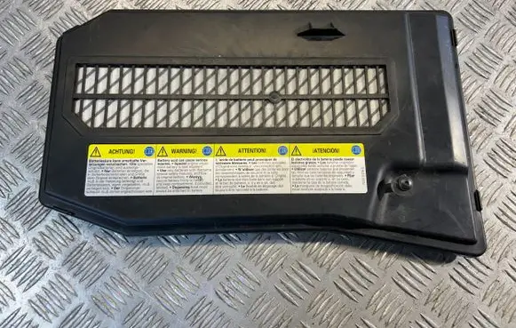 Porsche Cayenne (9PA) Battery box tray cover/lid 7L0864643B