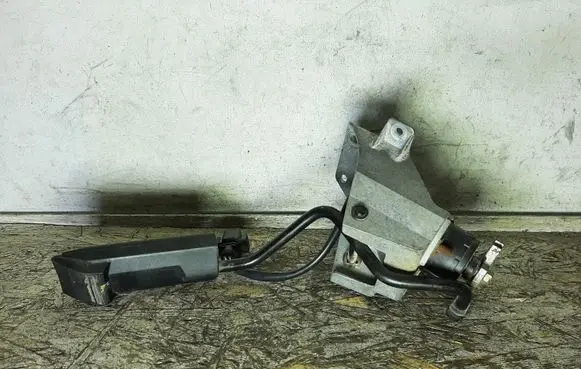 Audi A6 S6 C4 4A Accelerator throttle pedal 4A1721507K 0205001032 4A1721653B