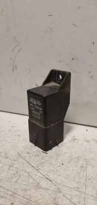 Volvo S40, V40 Glow plug pre-heat relay 3M5T12A343AA 51252003 20804
