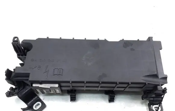 Mercedes-Benz CLA C117 X117 W117 Fuse module A2465400340