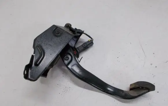 Opel Corsa C Pedal assembly 