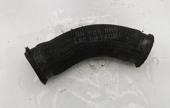 Chevrolet Captiva Intercooler hose/pipe 96828985