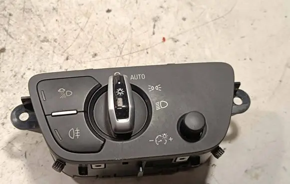 Audi Q7 4M Light switch 4M0941531N 1009468401 00015744