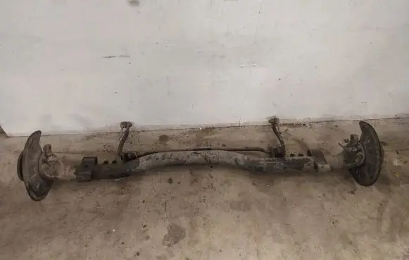 Volkswagen Caddy Rear axle beam 