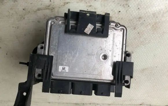 Mini One - Cooper Clubman R55 Engine control unit/module 7589971 7589971-01 030225242