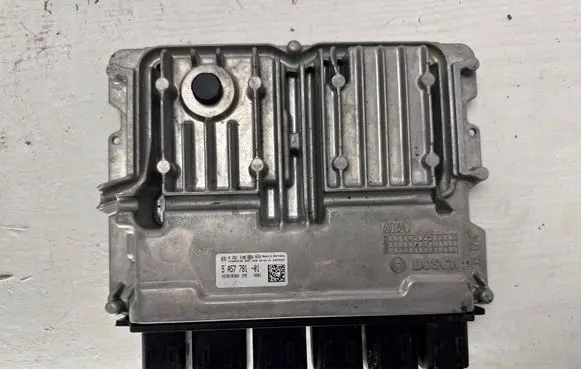 BMW X3 G01 Engine control unit/module 12145A57781 0261S1066N 033970560