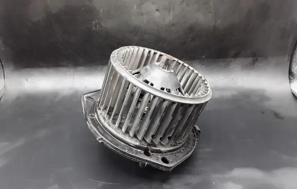 Iveco Daily 35.8 - 9 Heater fan/blower 570630200 14560013