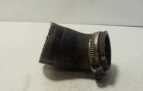 Volkswagen Golf VIII Intercooler hose/pipe 5WA145828F