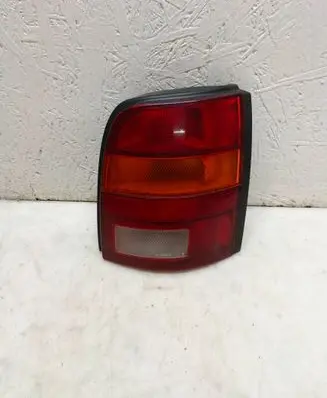 Nissan Micra Rear/tail lights 113277LC E139777 113277LA