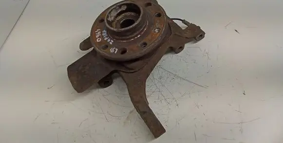 Opel Zafira B Front wheel hub spindle knuckle