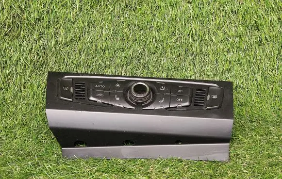 Audi A5 Sportback 8TA Climate control unit 8T2820043AE