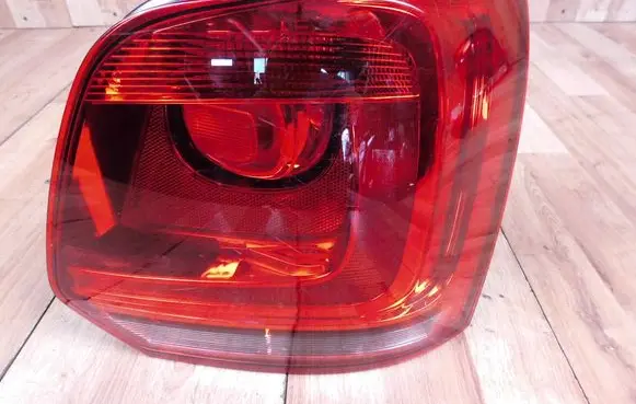 Volkswagen Polo V 6R Rear/tail lights