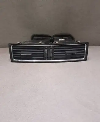 Skoda Superb B6 (3T) Dash center air vent grill 3T0820951A
