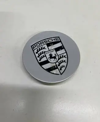 Porsche Cayenne (92A) Original wheel cap 9P1601147 9P1601847A