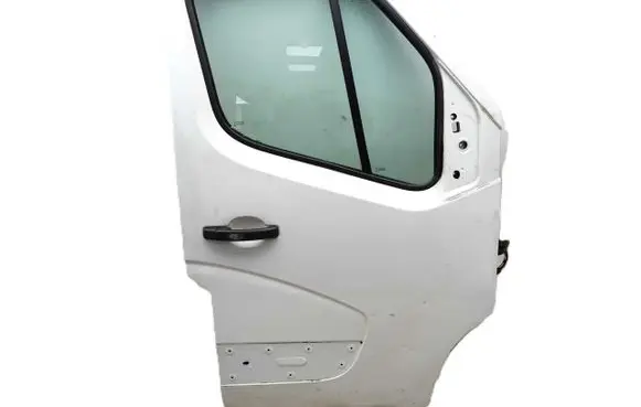 Nissan NV400 Front door 