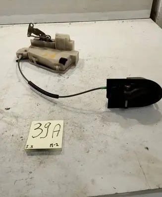 Citroen C3 Rear door lock 2S6AA21813DK