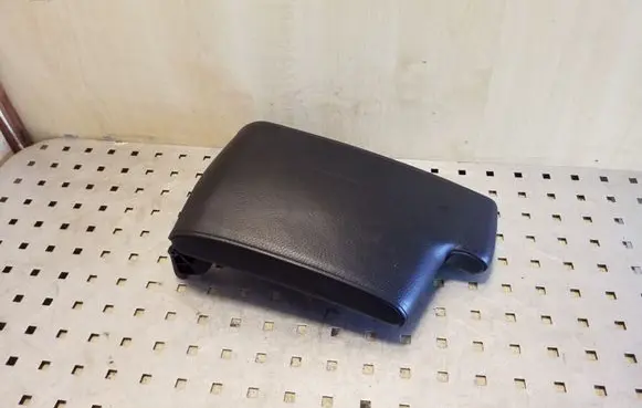 BMW 3 E92 E93 Armrest 7147211 B0300629