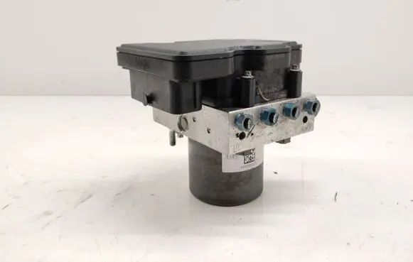 Mercedes-Benz Vito Viano W447 ABS Pump A4479007311