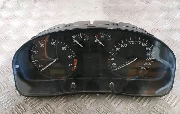 Volkswagen PASSAT B5 Speedometer (instrument cluster) 3B0919860AX