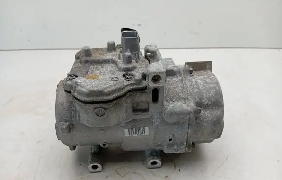 Lexus RX 450H Air conditioning (A/C) compressor (pump) 0422000464