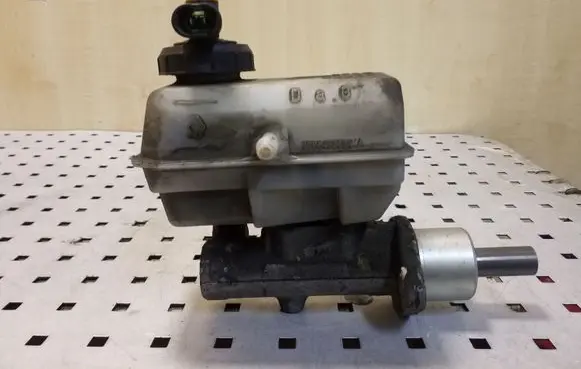 Renault Espace III Master brake cylinder 7700432324A