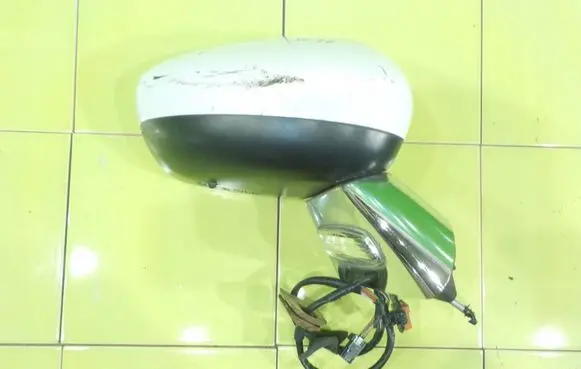 Citroen DS3 Front door electric wing mirror 0207156 PRAWE