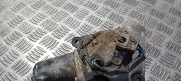 Mitsubishi Space Runner Wiper motor