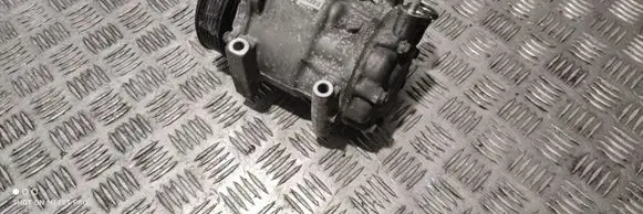 Volvo S60 Air conditioning (A/C) compressor (pump) 31348213