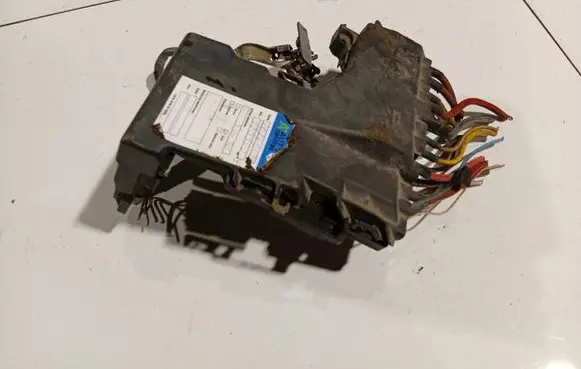 Citroen C4 II Positive cable (battery) 9665878380