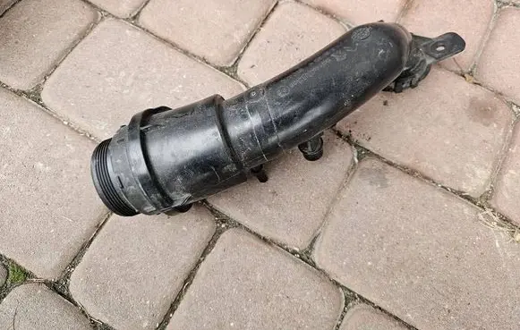 Opel Grandland X Air intake hose/pipe 9824569380