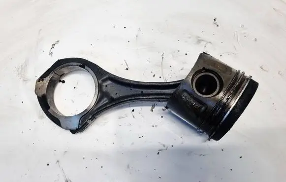 Mercedes-Benz R W251 Piston with connecting rod 