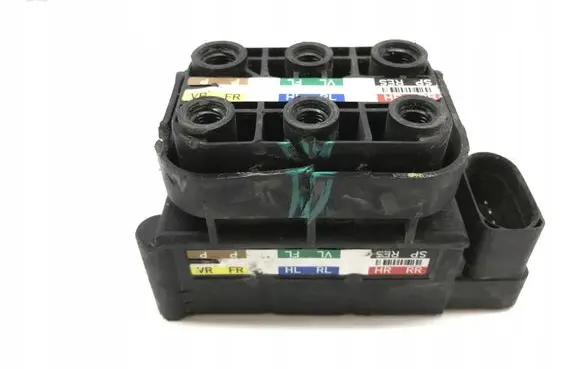 Mercedes-Benz E AMG W213 Air suspension valve block A0993200258