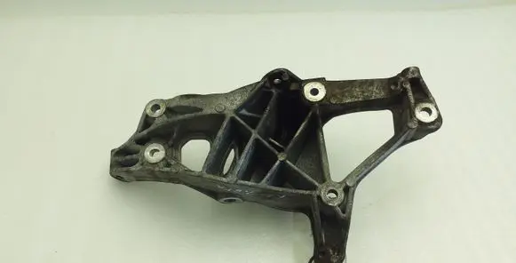 BMW 1 F20 F21 A/C compressor mount bracket 7603346 64567603346