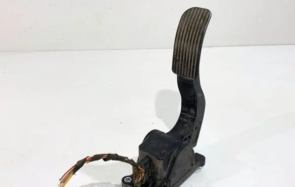 Volkswagen Crafter Accelerator throttle pedal A9063000404