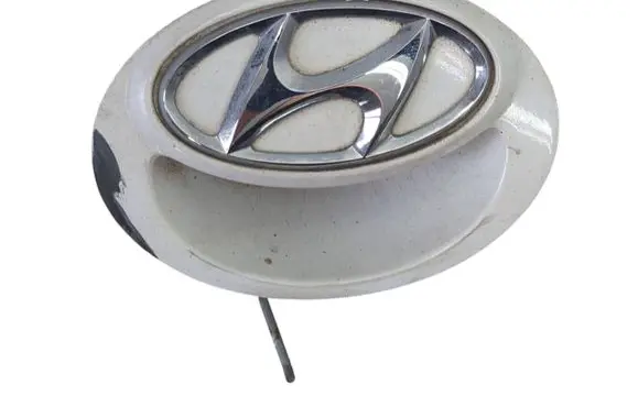 Hyundai i20 (PB PBT) Tailgate/trunk/boot exterior handle 817211J020
