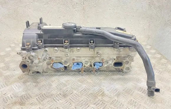 Mercedes-Benz E W212 Engine head A6510150601 A6510108918 0222M247K