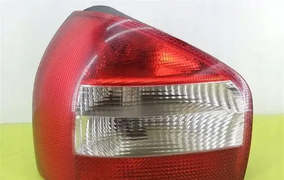 Audi A3 S3 8L Rear/tail lights 8L0945095B