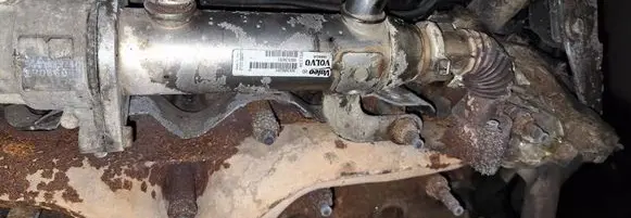 Ford Galaxy EGR valve cooler 8653691