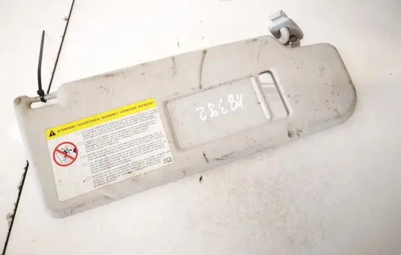 Sun visor