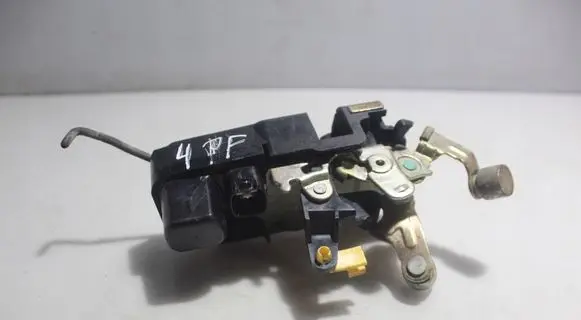 Chrysler Grand Voyager IV Front door lock