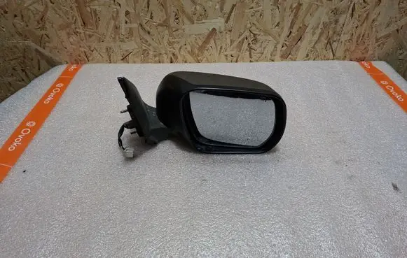 Suzuki Grand Vitara II Front door electric wing mirror E4012289