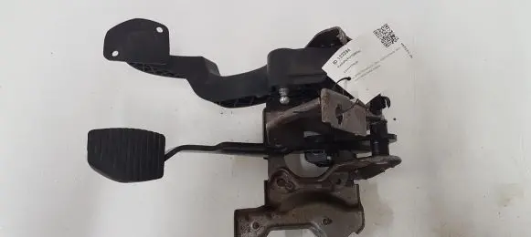Citroen DS3 Pedal assembly 
