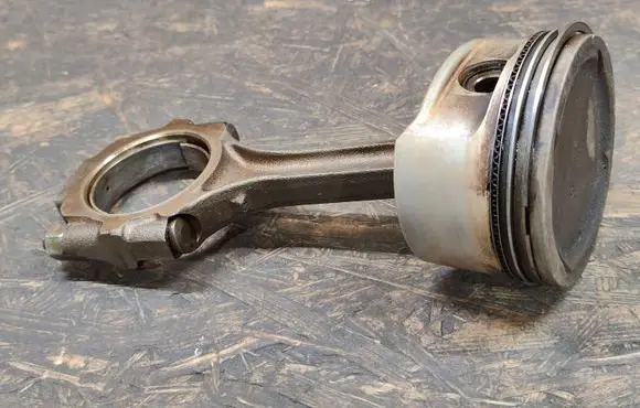 Hyundai XG Piston with connecting rod 1ZBR ZBR ZBK