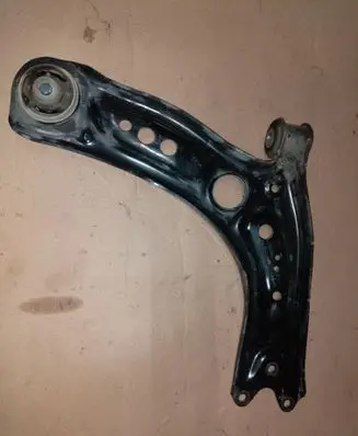 Skoda Octavia Mk3 (5E) Front lower control arm/wishbone 5Q0407151