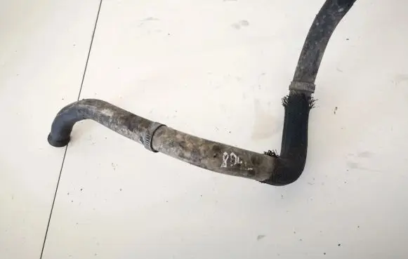 Toyota Avensis T250 Engine coolant pipe/hose