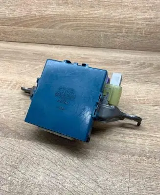 Toyota Corolla E140 E150 Central body control module 896180F020 MB1238009021