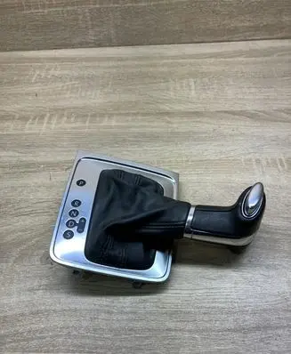 Volkswagen PASSAT B6 Gear lever shifter trim leather/knob 3C1713203A